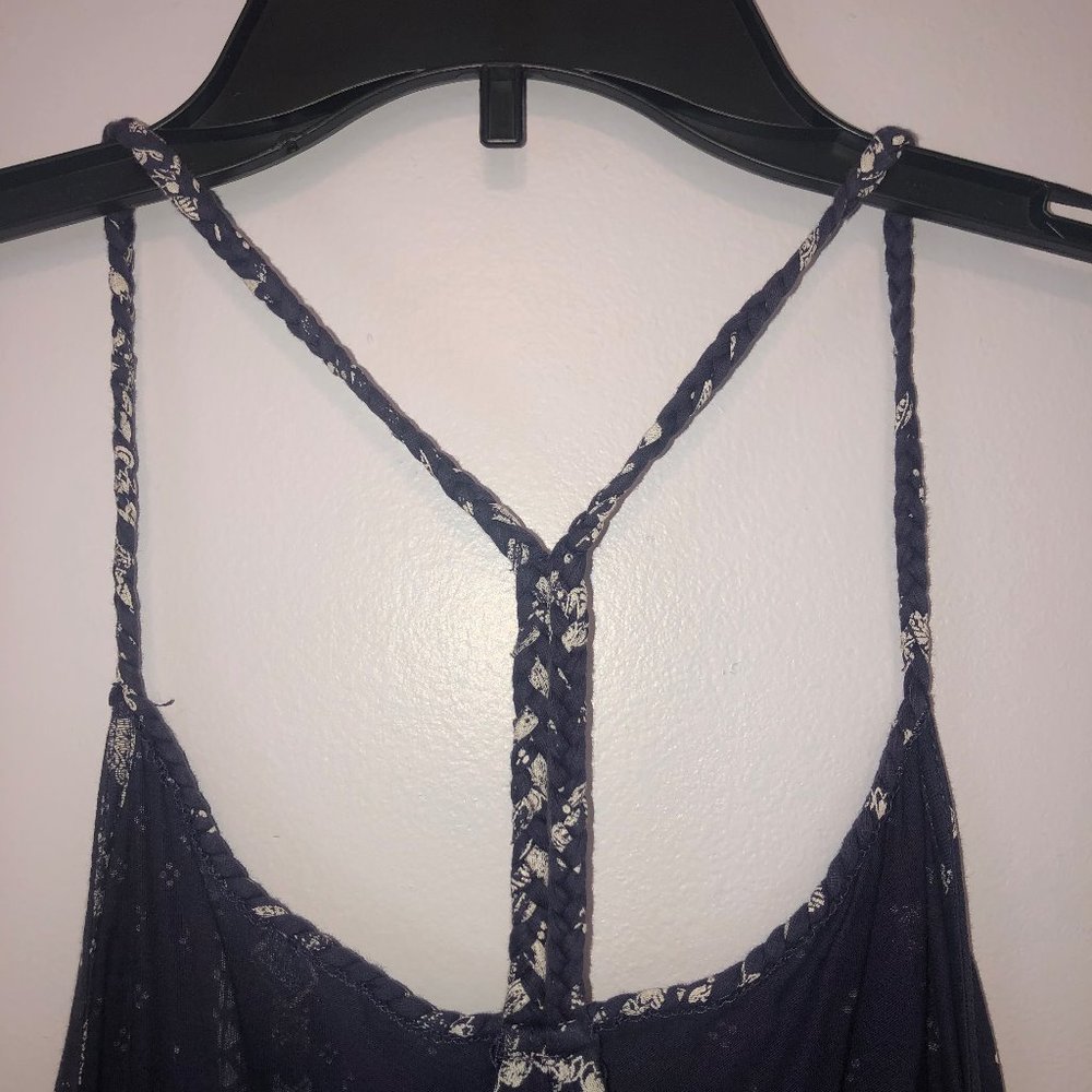 Patterned Tank Top - Picture 3 of 3